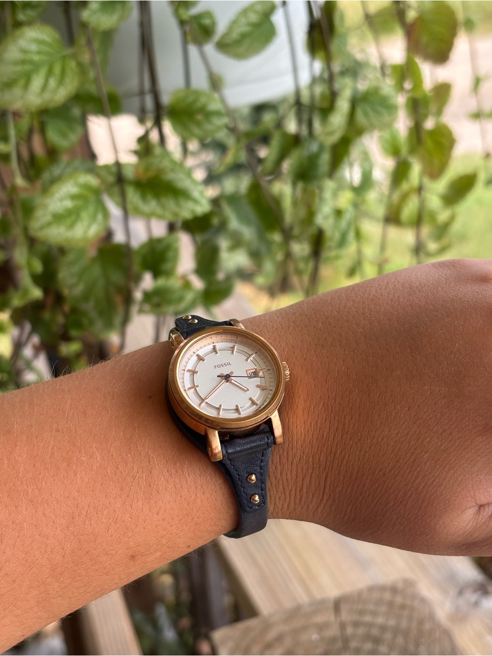Fossil boyfriend rose Gold-Tone Round Watch with navy Leather Strap